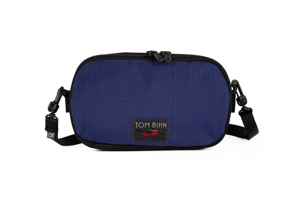 The Bantam in Nordic 400 Halcyon with a shoulder strap